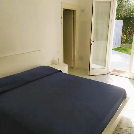 Casa Corbezzolo ベッド・アンド・ブレックファスト 3*