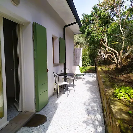 ベッド・アンド・ブレックファスト Casa Corbezzolo 3*